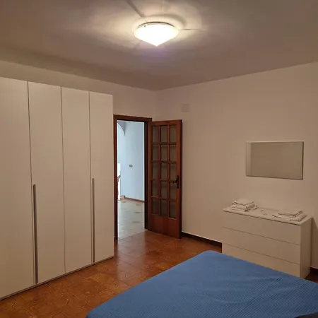 La Gravina Villa *