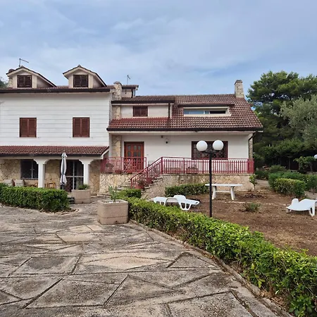 Βίλα La Gravina Statte